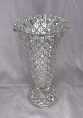 Vintage Crystal glass diamond pattern vase Art Deco